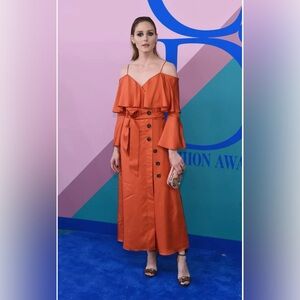 Banana republic x Olivia Palermo orange dress in size 0